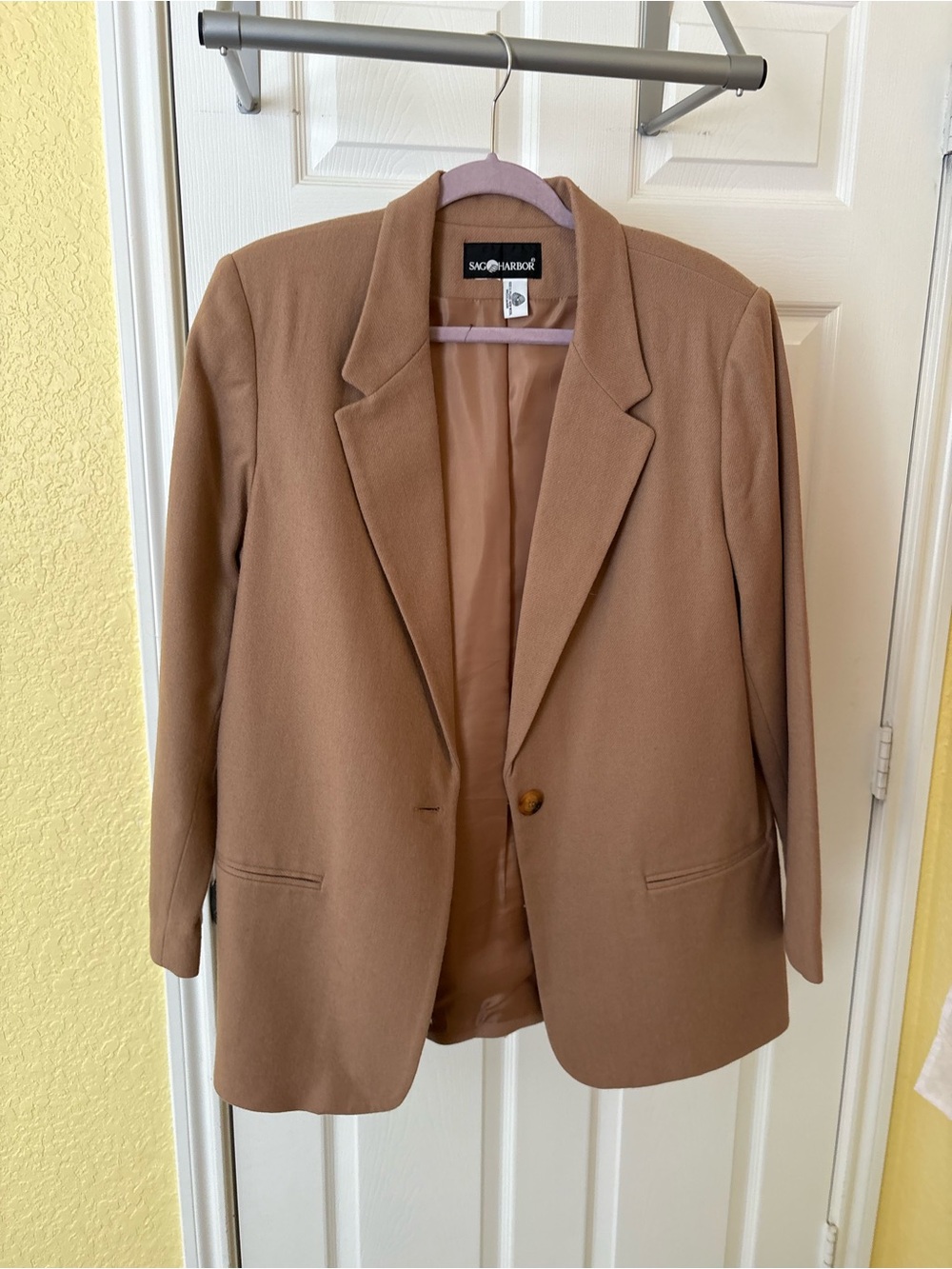 Vintage Sag Harbor Women’s Camel Single-Button Blazer 100% Wool